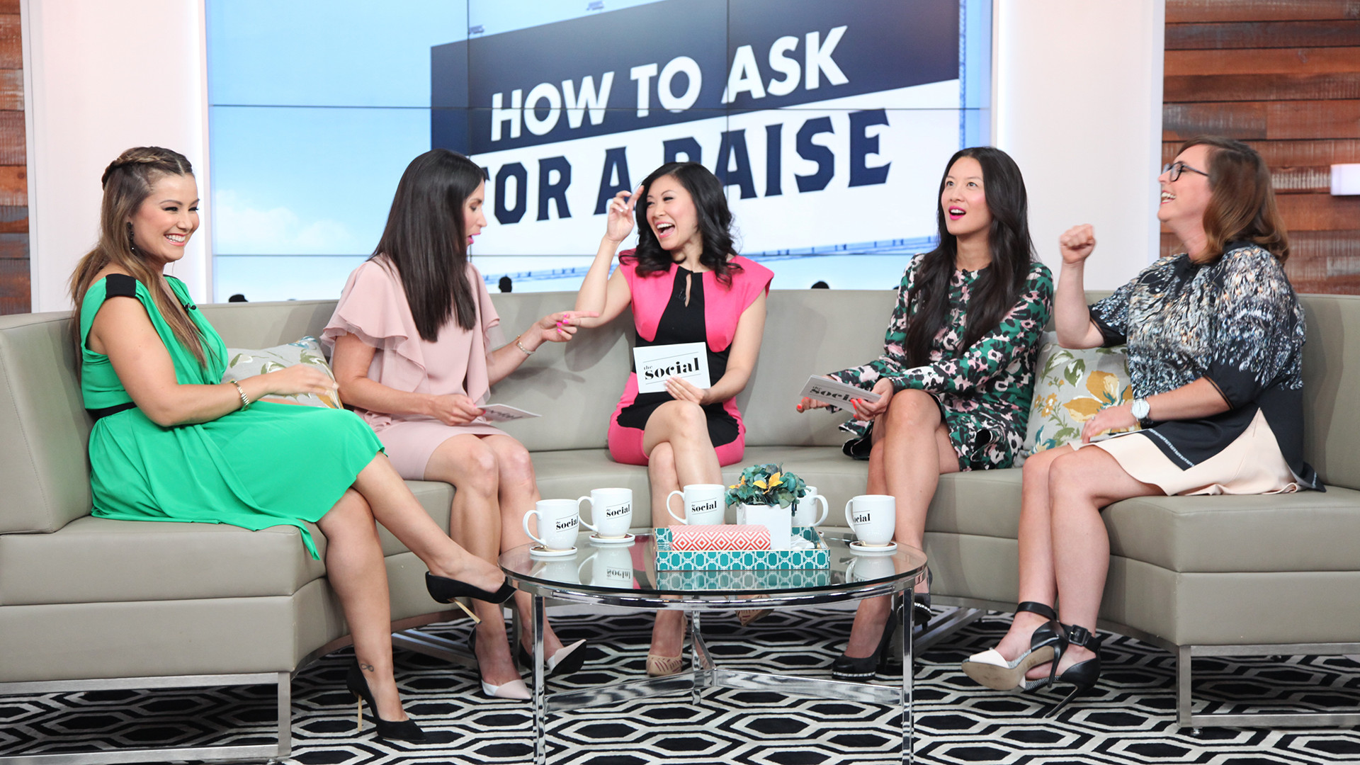 Melissa Leong on The Social: How to ask for a raise